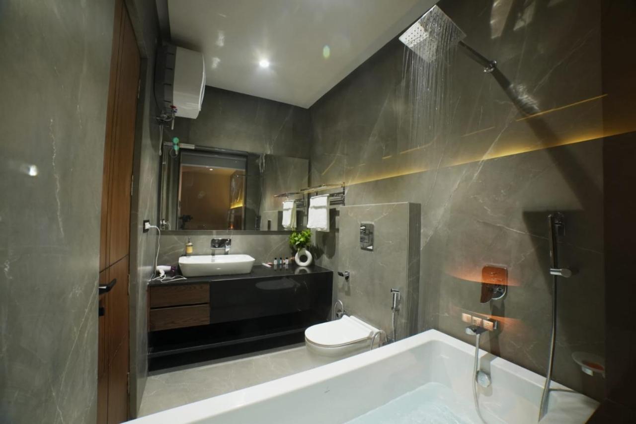 The Rohini Mansion A Unit Of The Monsoon & Pearl Palace Yamuna Nagar Exterior photo